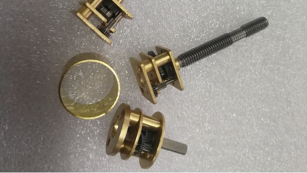 深圳电机减速器电机厂家为您揭秘:香蕉视频久久下载圆柱齿轮减速机结构及特点